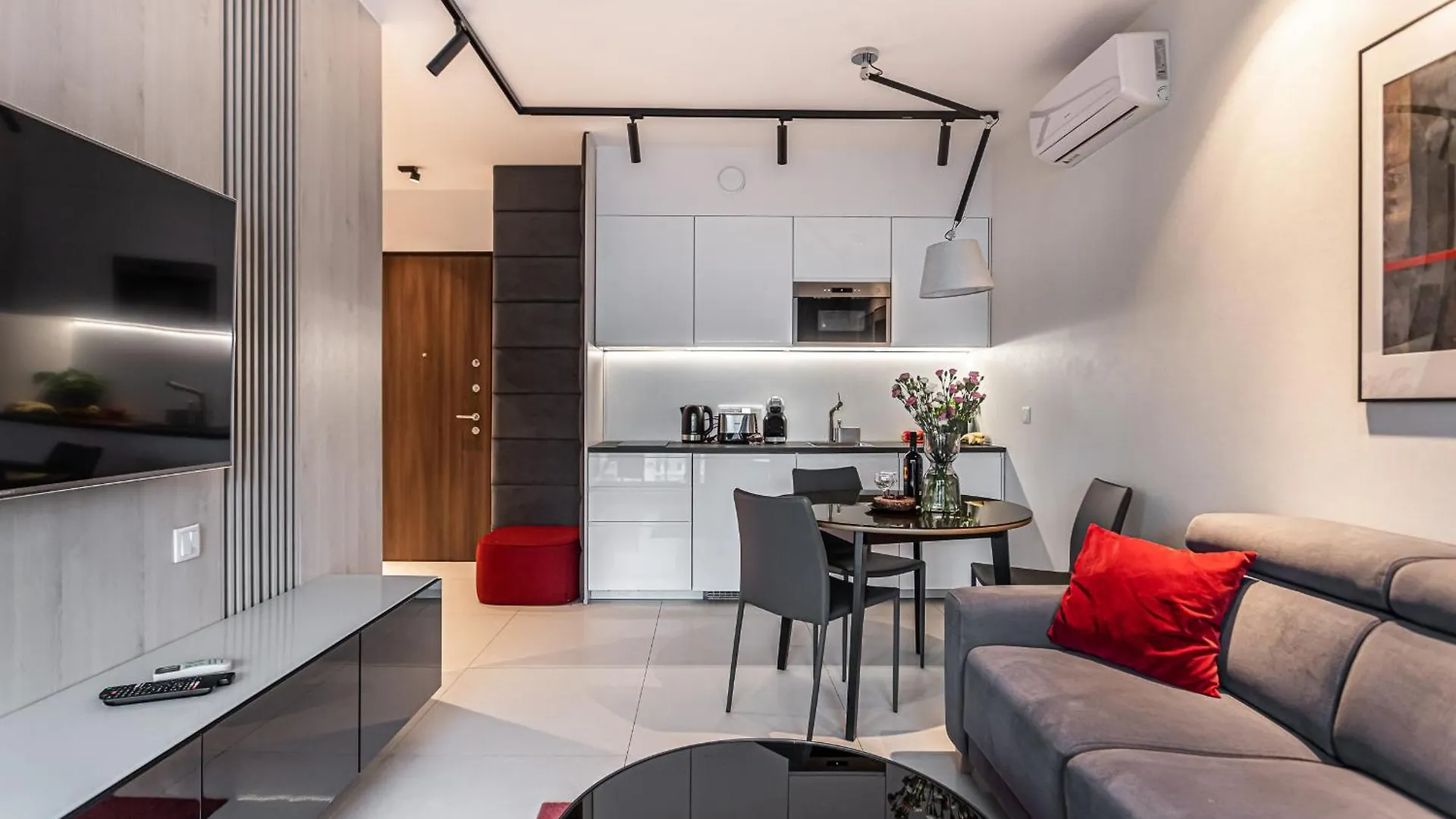 P&O Apartments Mennica Residence VIII Warsaw